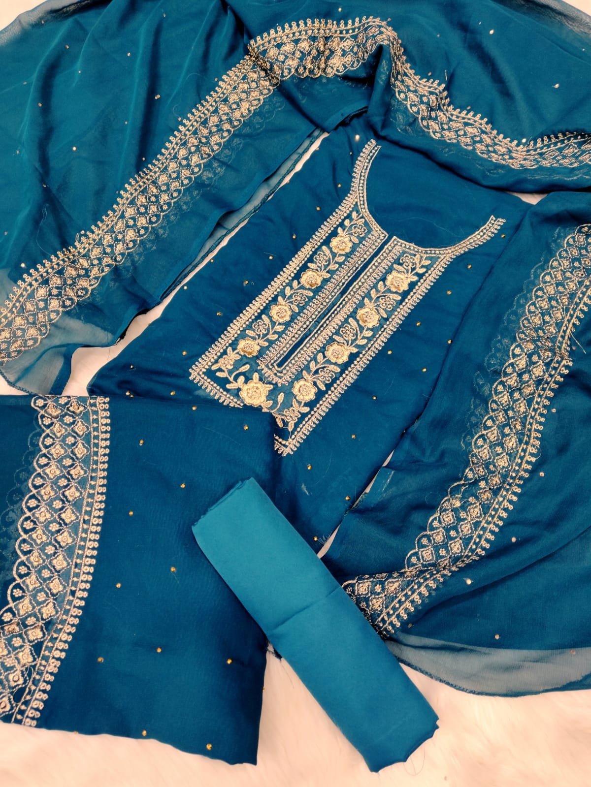 Hanzala Mart Indian Unstitched Jorjet/Georgette Embroidery Work Shalwar Kameez - Image 7
